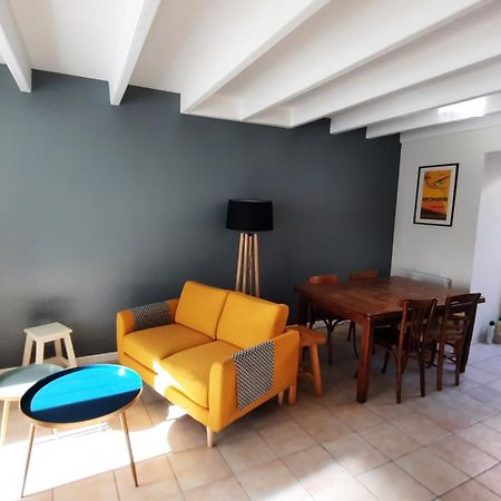 Maison De Pecheur Renovee Avec Cour Proche Du Port Les Sables-dʼOlonne 외부 사진