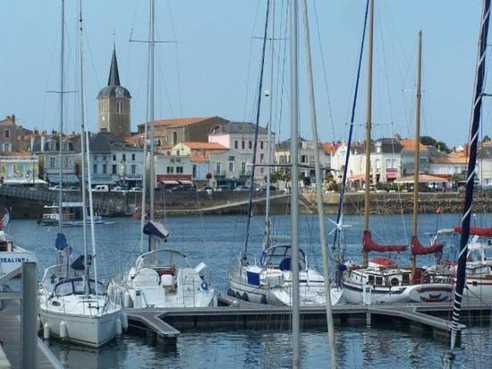 Maison De Pecheur Renovee Avec Cour Proche Du Port Les Sables-dʼOlonne 외부 사진